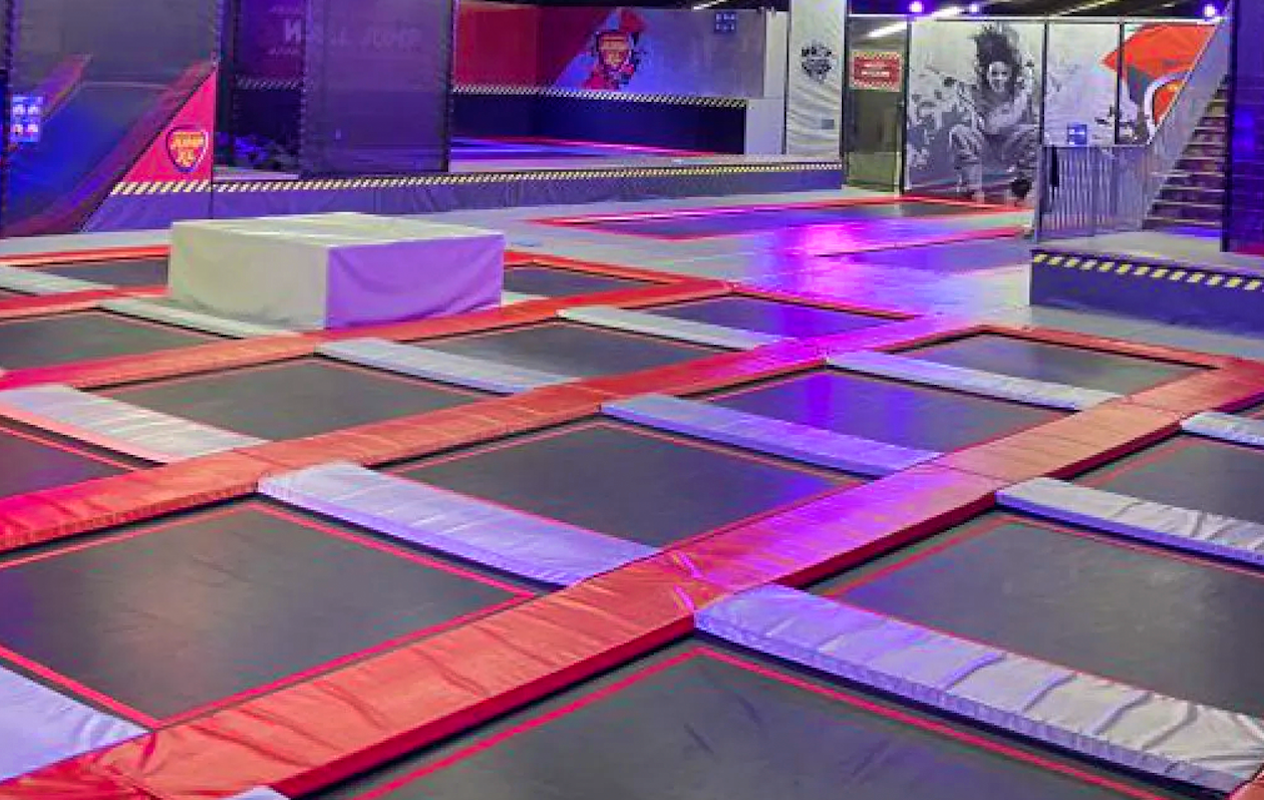 1 uur Fun Jumpen bij De Riet Indoor Entertainment
