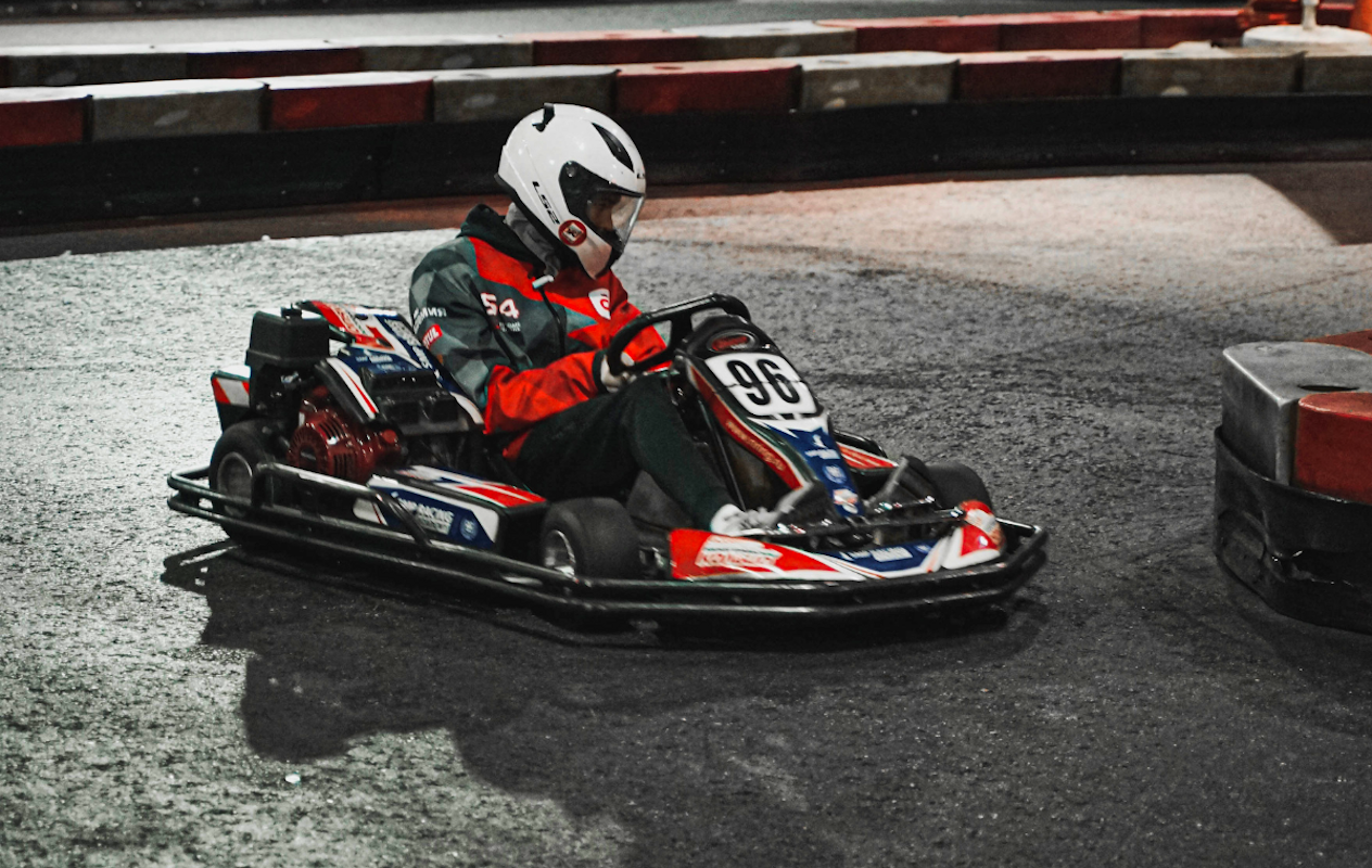 1 of 2 heats karten bij Kartbaan Leeuwarden