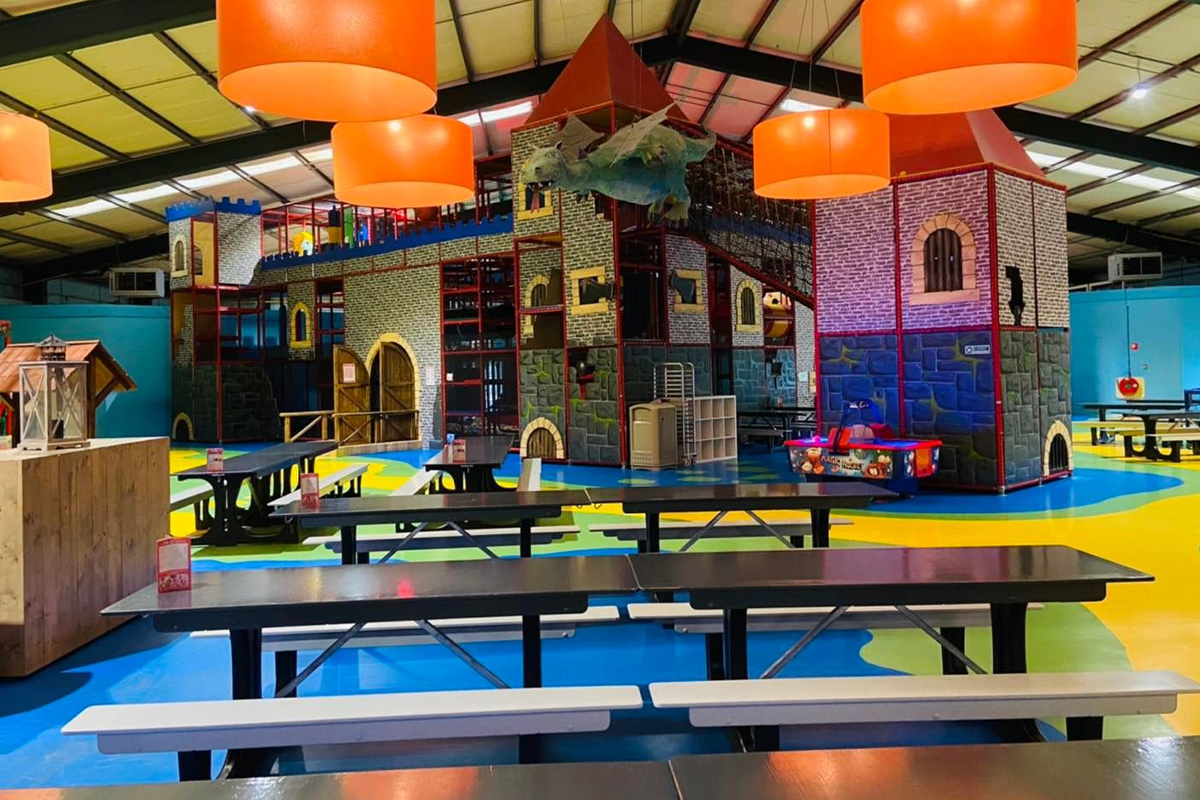 Entreeticket + limonade + waterijsje Kinderspeelparadijs Het Speelkasteel