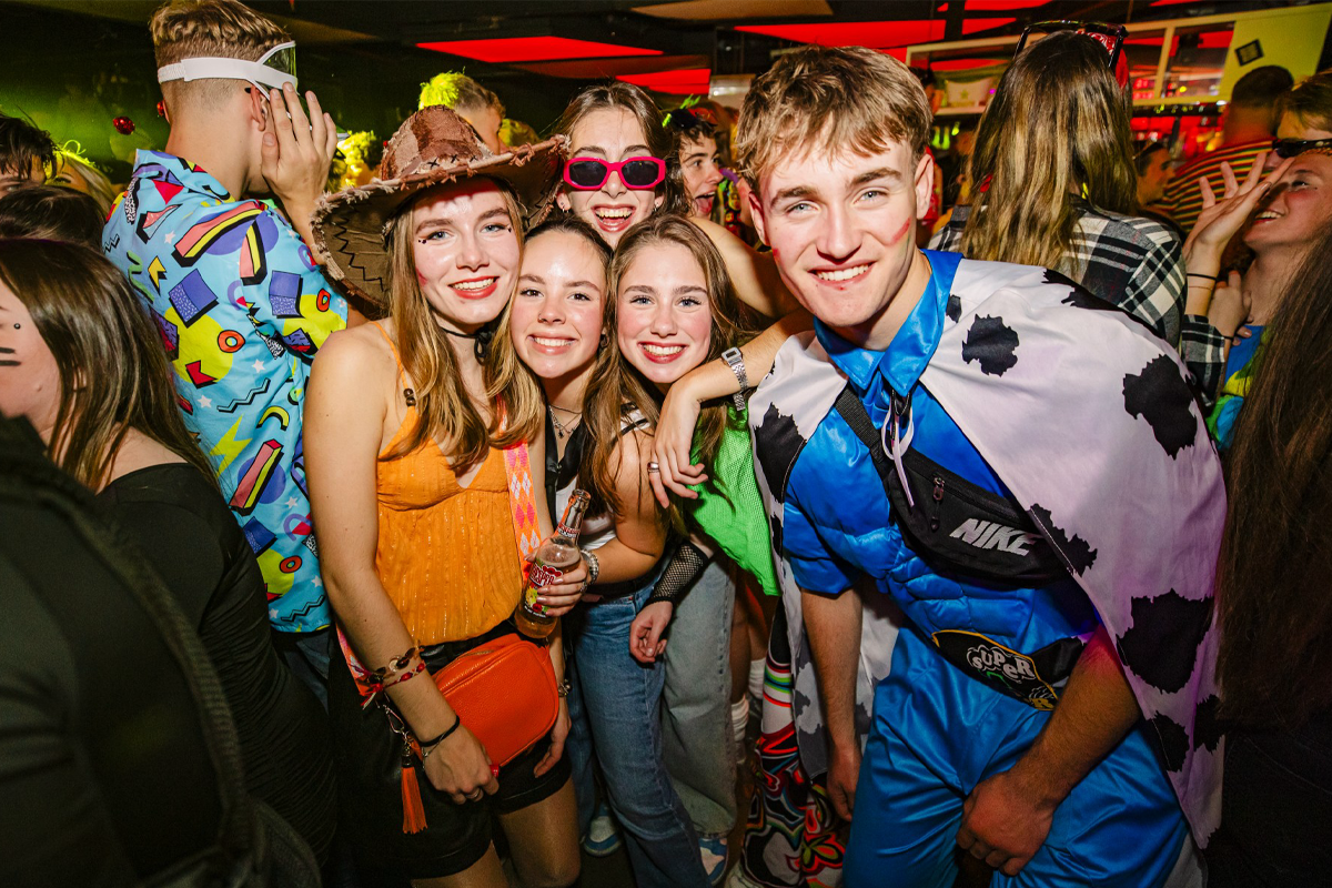 Entreeticket Knaltibal