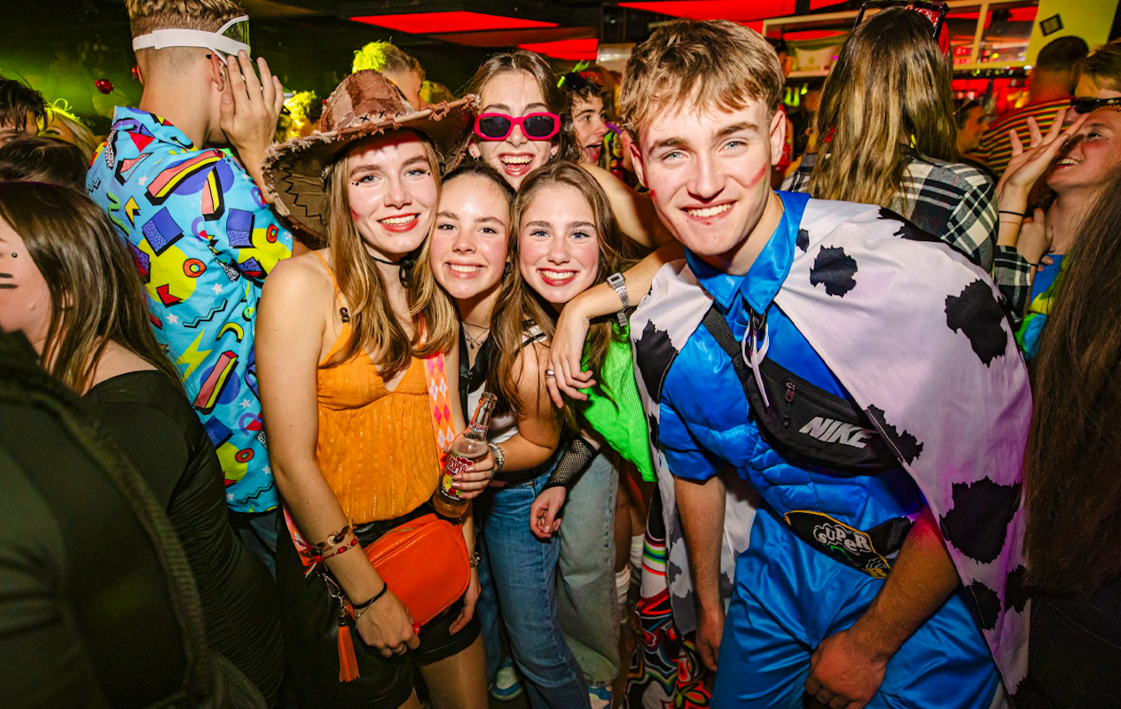 Entreeticket Knaltibal
