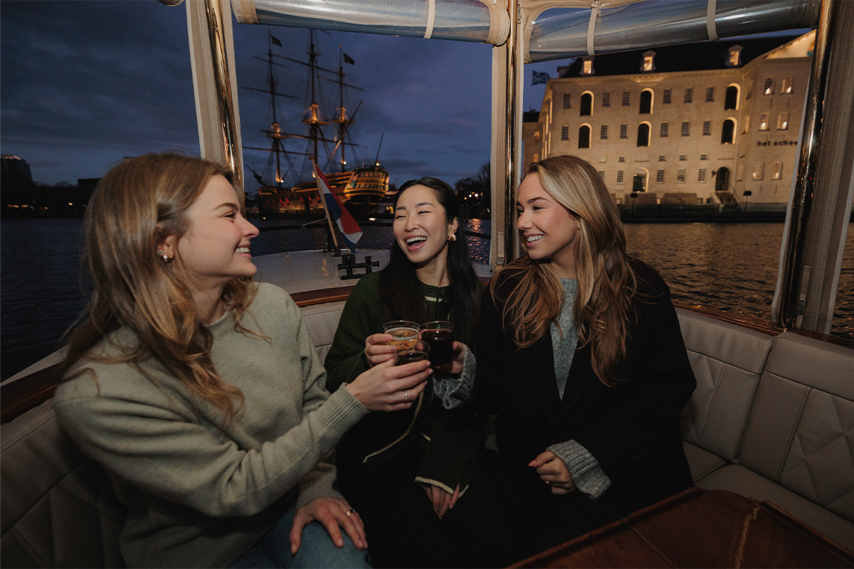 Luxe rondvaart (60 minuten) door Amsterdam