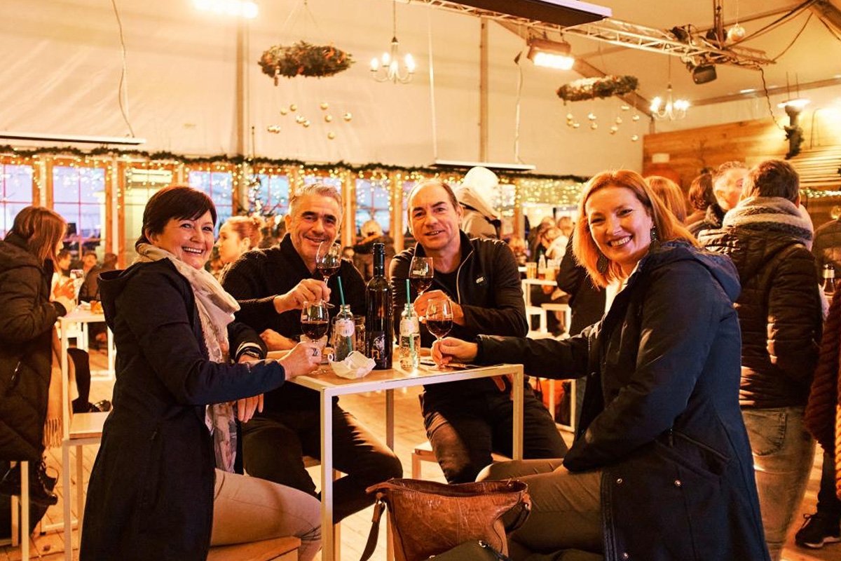 Entreeticket Maaseyck on Ice, inclusief schaatsverhuur