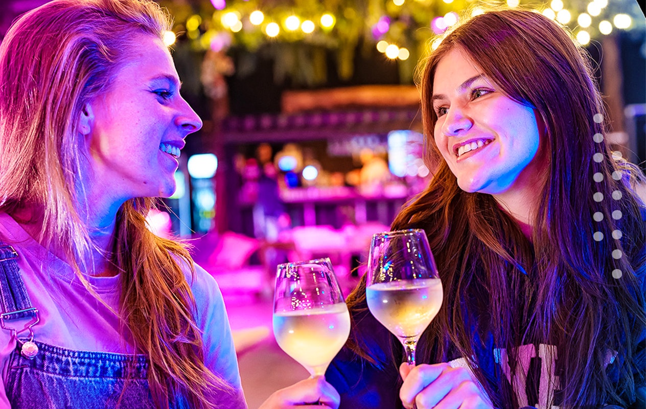 Entreeticket Miami Vibes + skateshuur & eventueel drankje