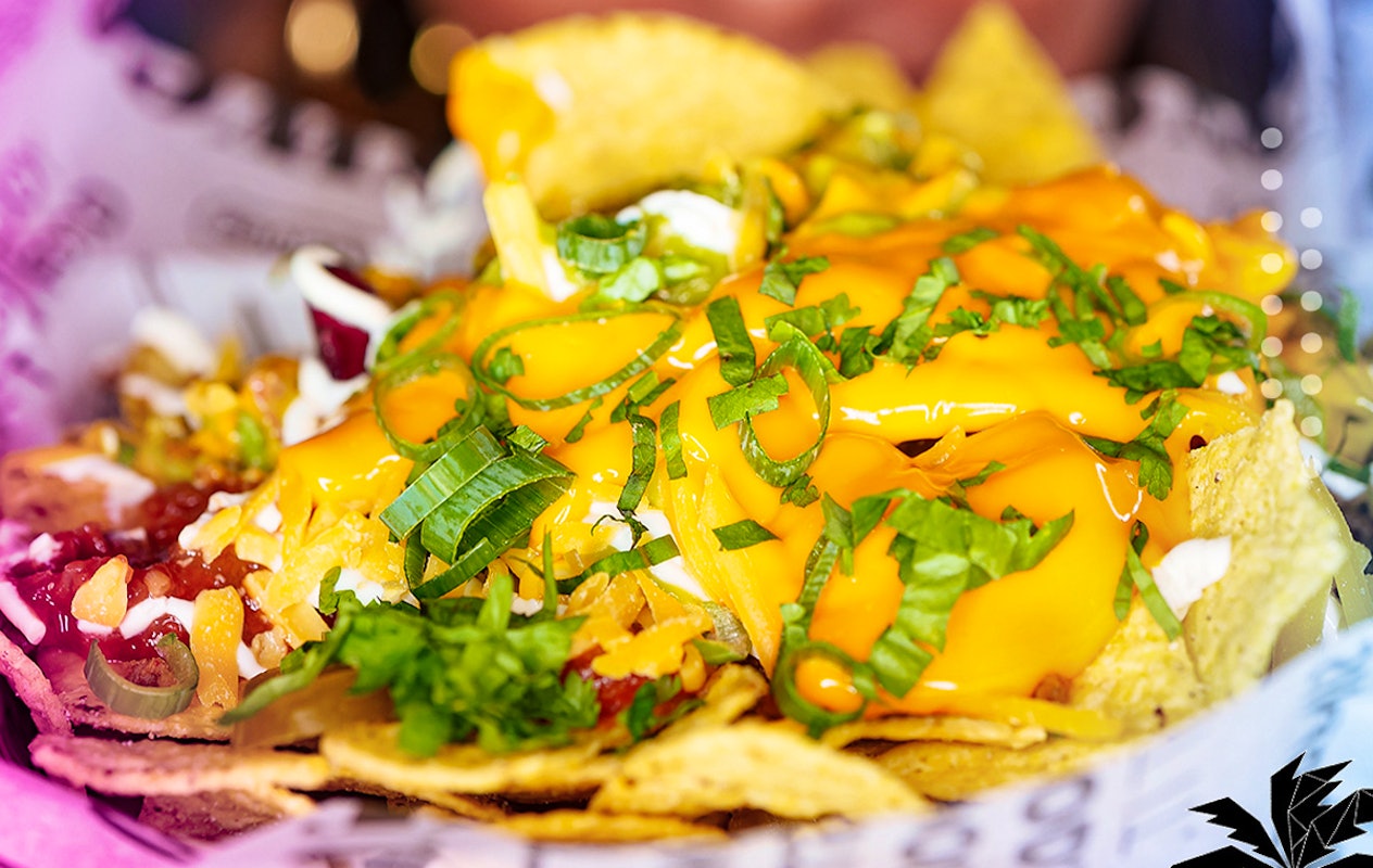 Entreeticket Miami Vibes + skateshuur & eventueel drankje