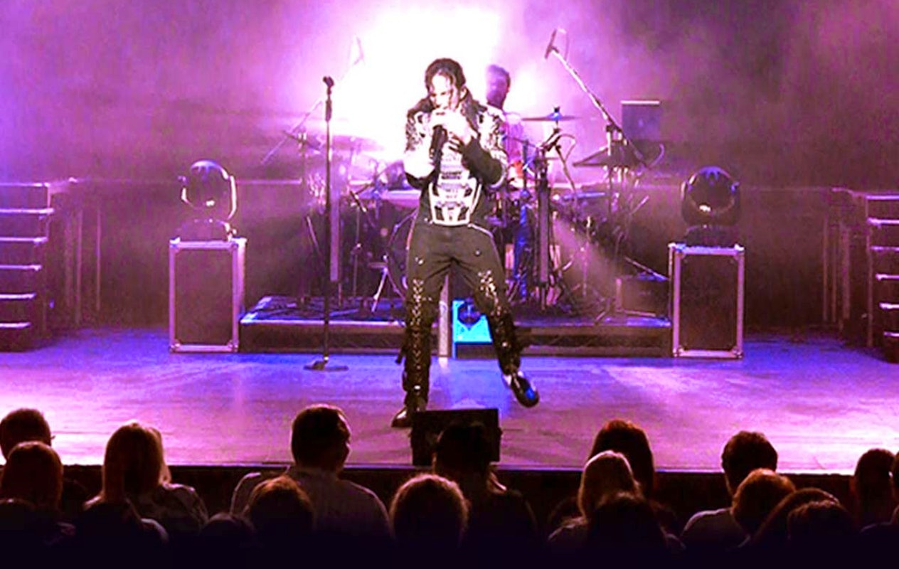 Eerste rang ticket Michael Jackson Starring Ben