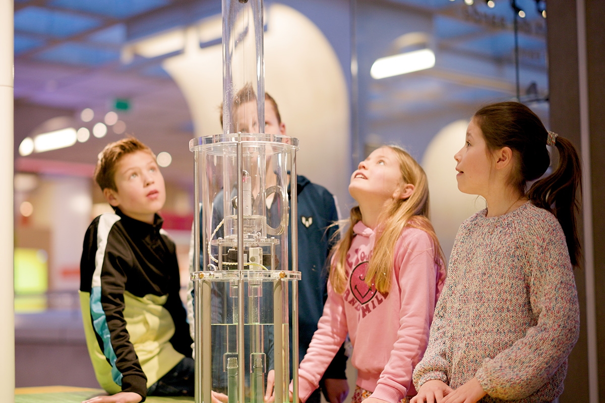 Entreeticket Museon-Omniversum, inclusief 1 grootbeeldfilm