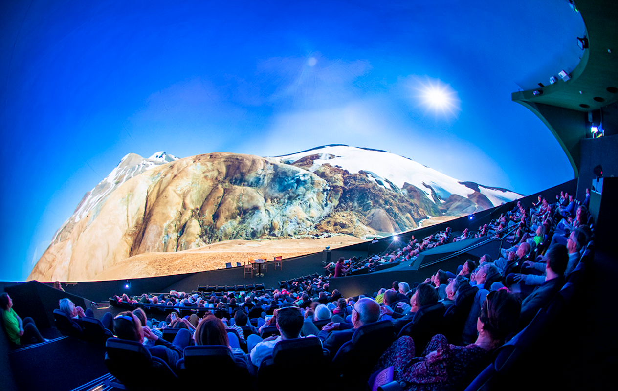 Entreeticket Museon-Omniversum, inclusief 1 grootbeeldfilm