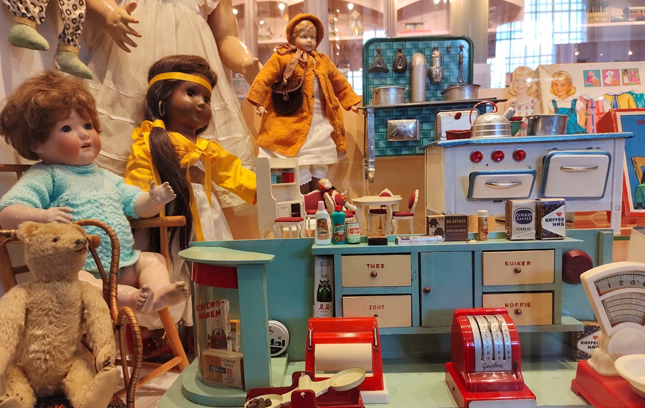 Entreeticket Museum van de 20e Eeuw + LEGO expositie