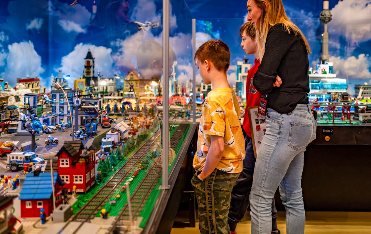Entreeticket Museum van de 20e Eeuw + LEGO expositie