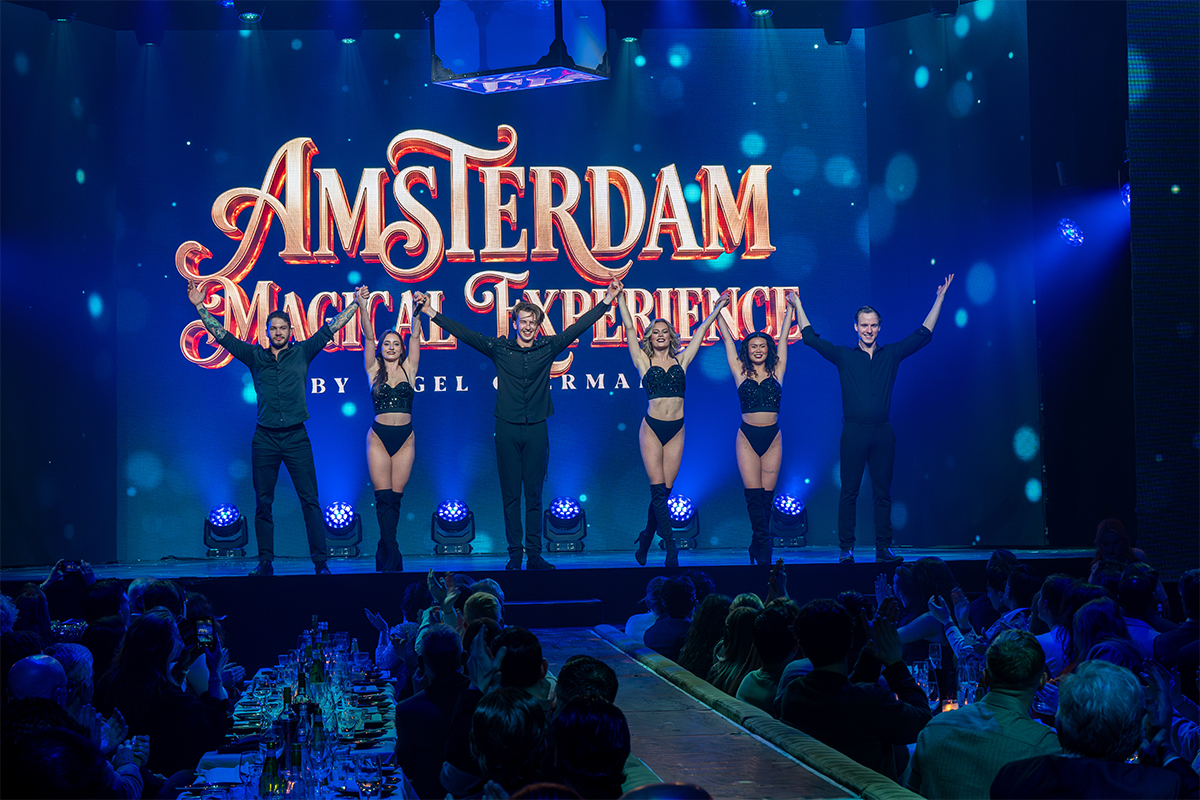 Entreeticket Amsterdam Magical Experience van Nigel Otermans
