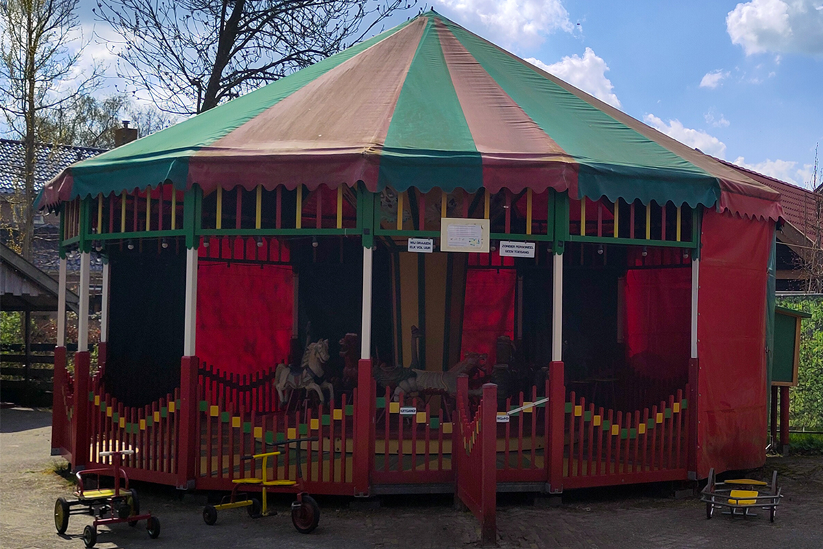 Entreeticket + poffertjes bij Speelgoedmuseum Roden