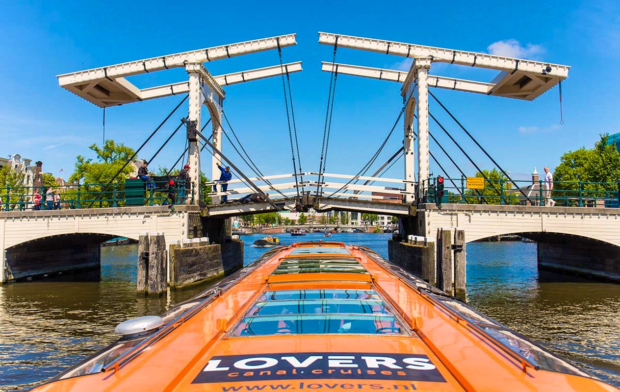Rondvaart Amsterdam met Rederij LOVERS
