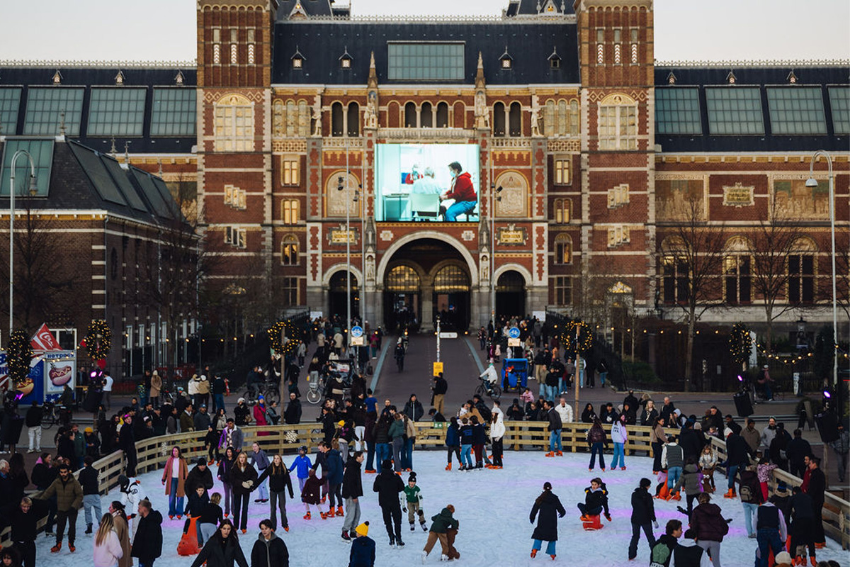 Entreeticket Schaatsbaan Museumplein, incl. schaatshuur