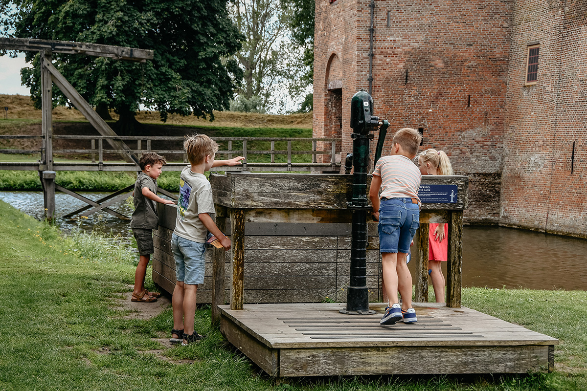 Entrance ticket Loevestein Castle