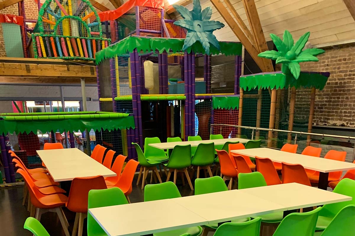 Entreeticket Speeldorp Delux Space Fun, inclusief pannenkoek en drankje