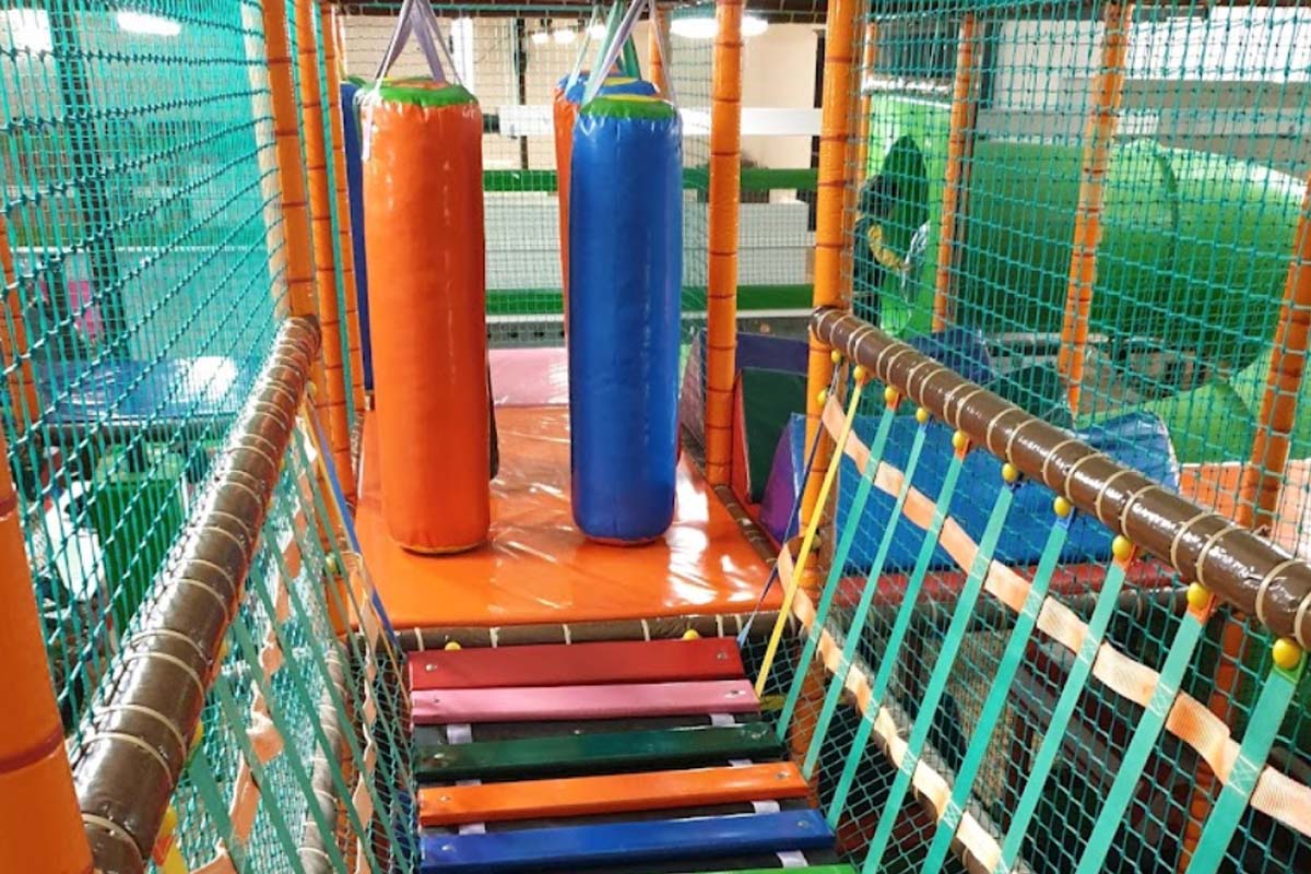 Entreeticket Speeldorp Delux Space Fun, inclusief pannenkoek en drankje