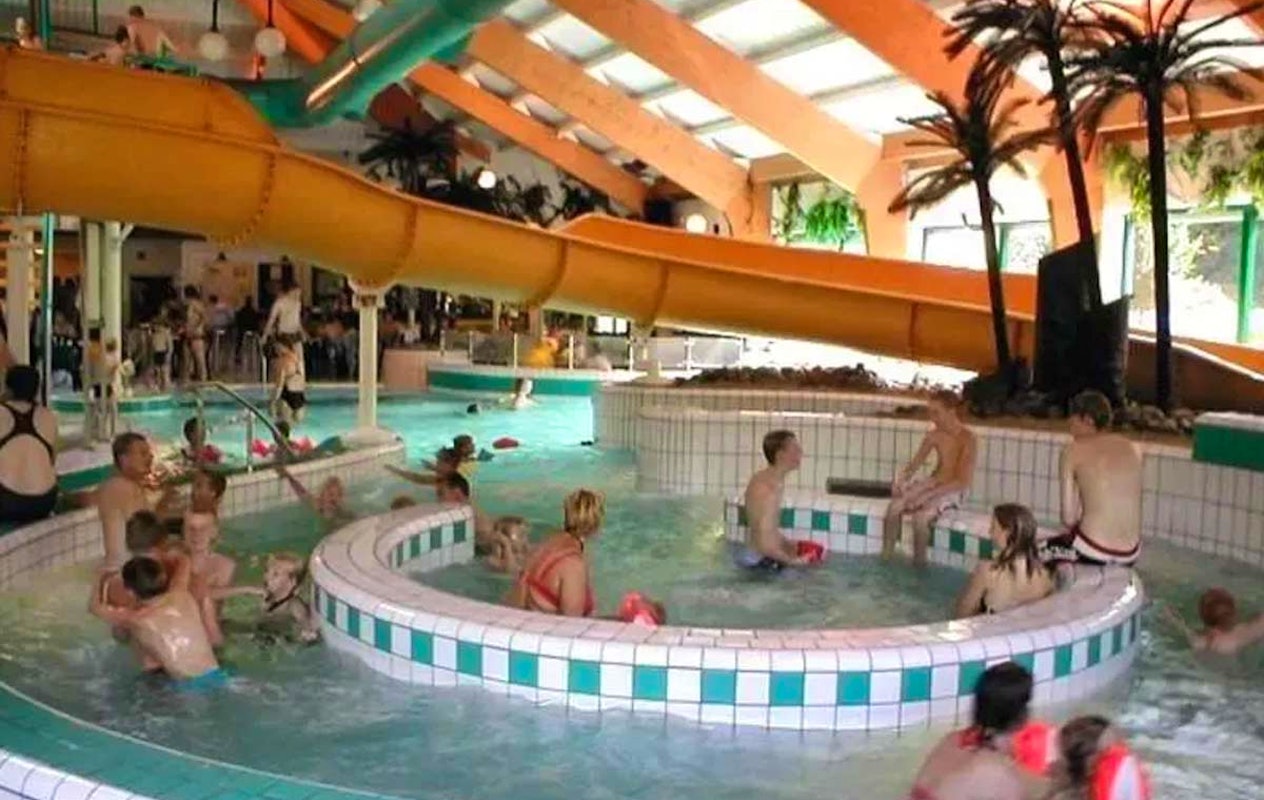 Entreeticket Subtropisch Zwembad Molenduinbad Norg + evt. friet met saus