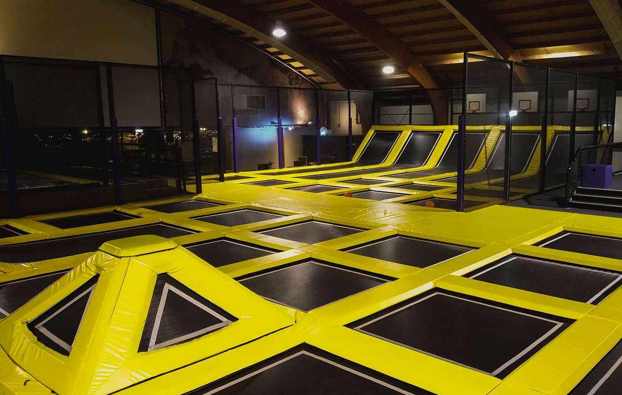 2 uur trampoline springen bij Ames Jump, inclusief sokken