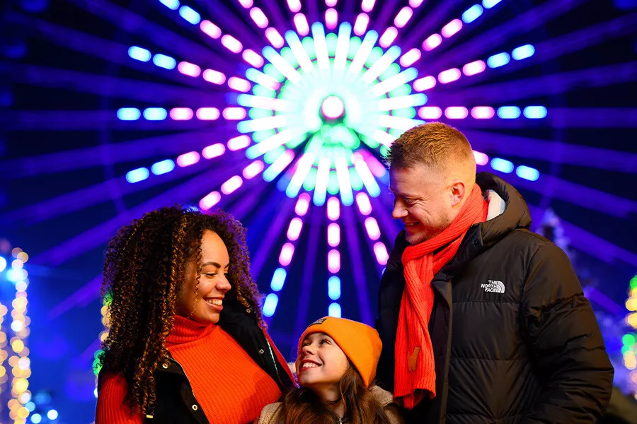 Entreeticket Walibi Bright Nights + overnachting Walibi Village