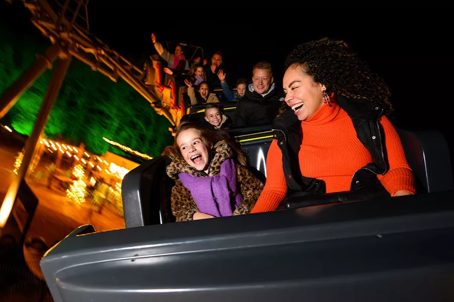 Entreeticket Walibi Bright Nights + overnachting Walibi Village