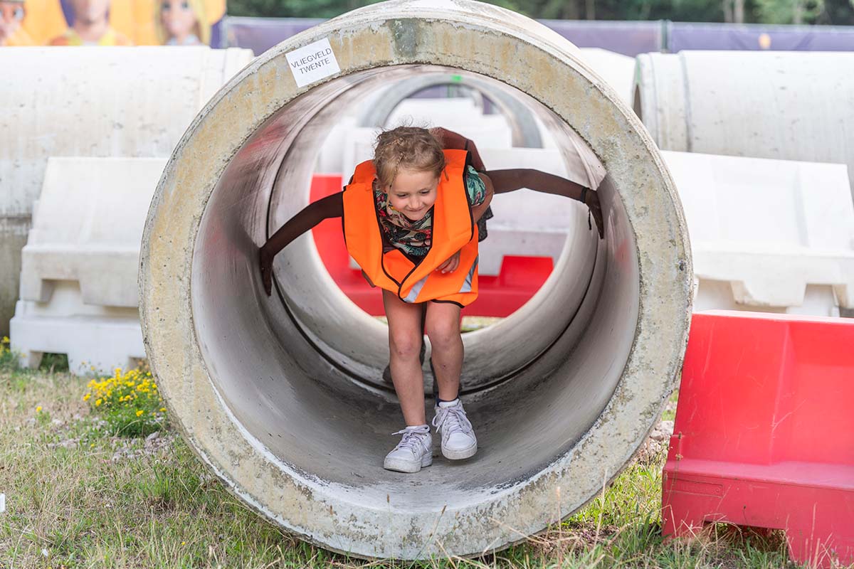 Entreeticket 'Wij Bouwen de Toekomst' op Vliegveld Twente