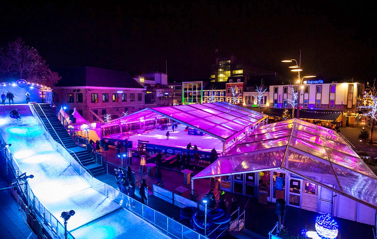 Magic Wintergolf + 2 keer glijden + drankje bij Wintertijd Heerlen