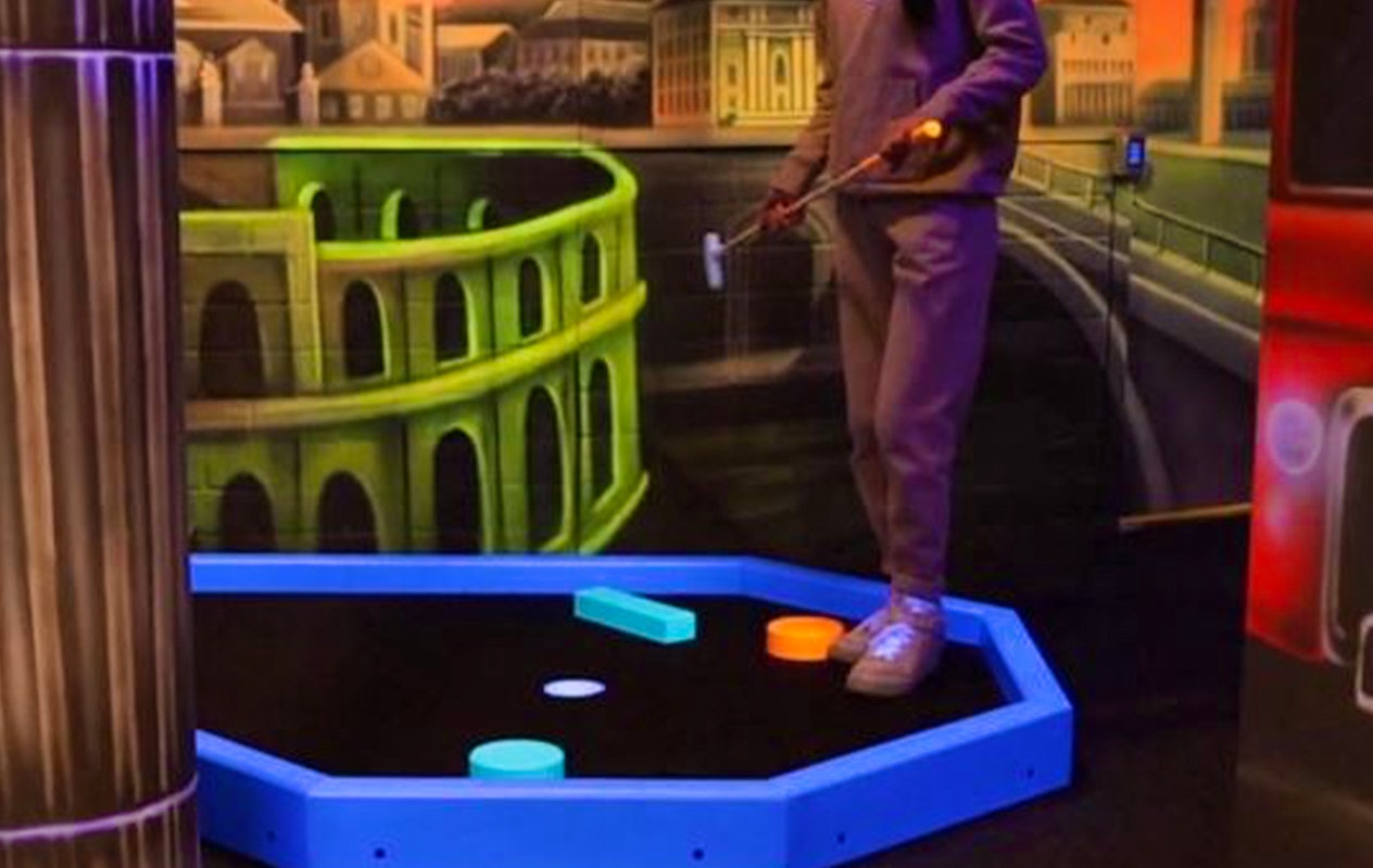 Magic Wintergolf + 2 keer glijden + drankje bij Wintertijd Heerlen