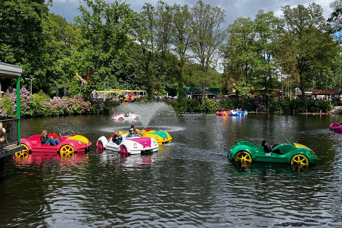 Entreeticket Attractiepark de Waarbeek, incl. onbeperkt eten + drinken