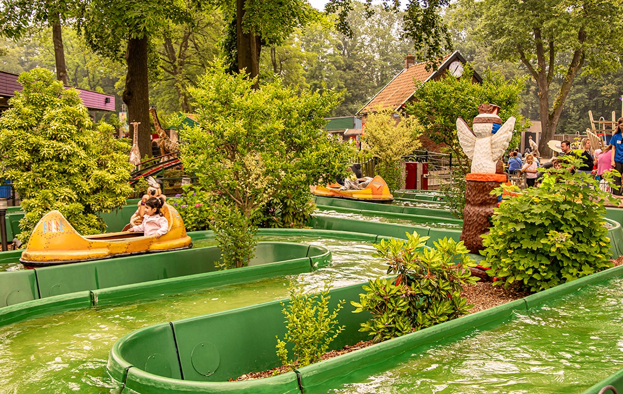Entreeticket Attractiepark de Waarbeek, incl. onbeperkt eten + drinken