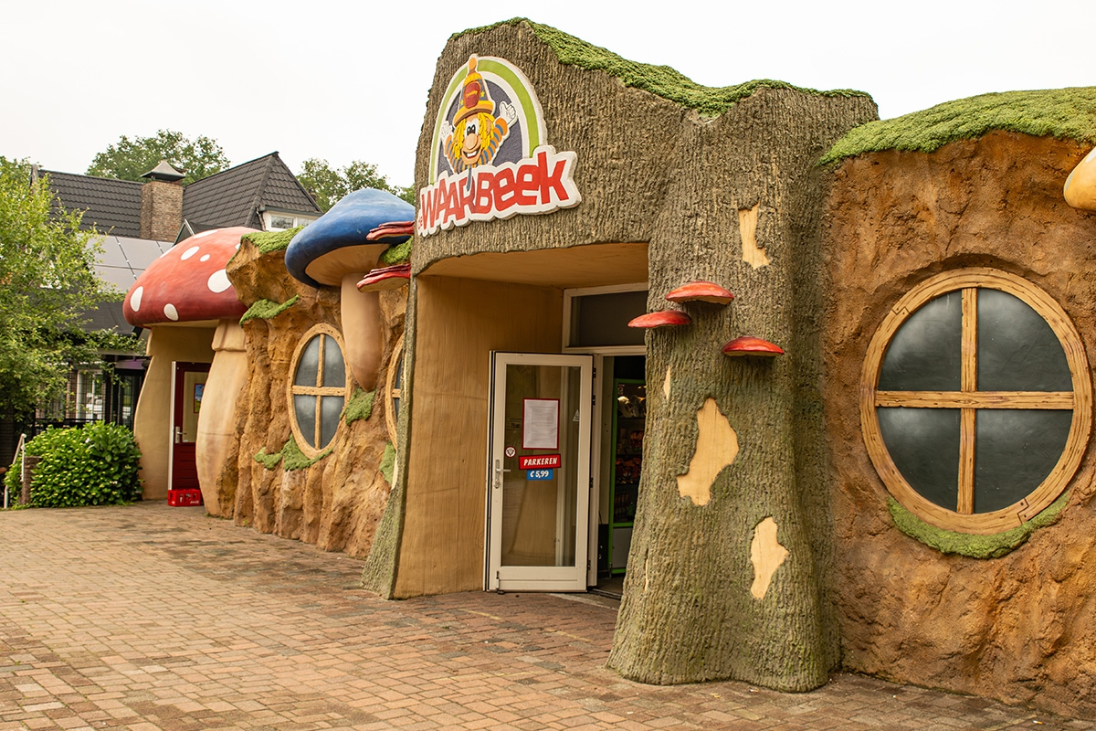 Entreeticket Attractiepark de Waarbeek, incl. onbeperkt eten + drinken
