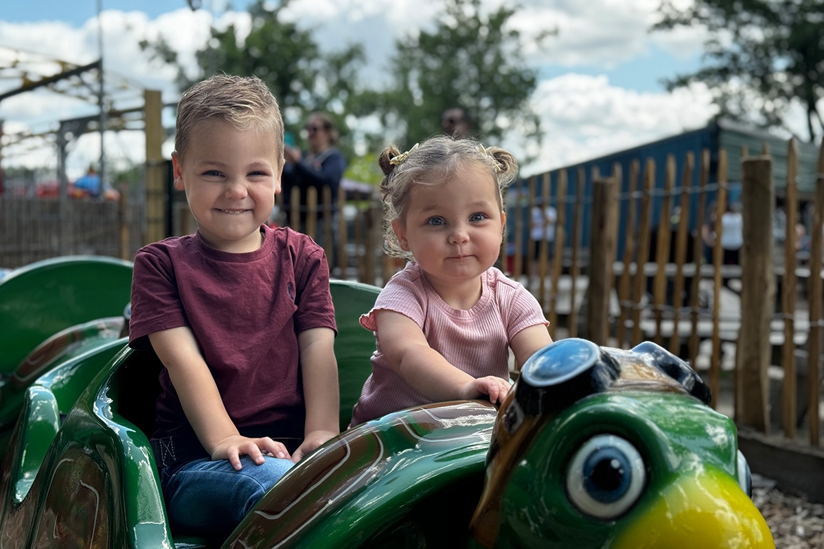 Entreeticket Attractiepark de Waarbeek, incl. onbeperkt eten + drinken