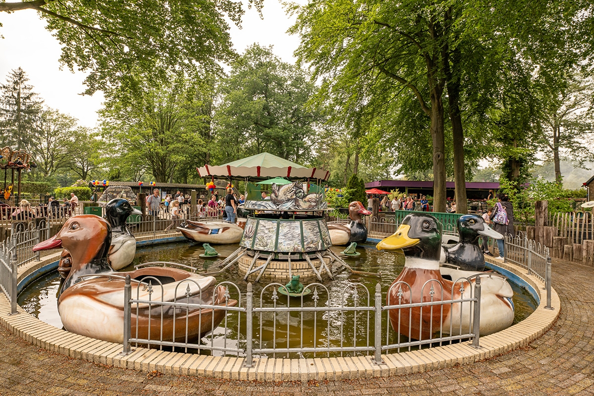 Entreeticket Attractiepark de Waarbeek, incl. onbeperkt eten + drinken