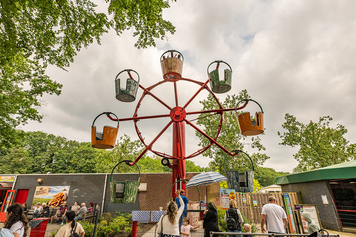 Entreeticket Attractiepark de Waarbeek, incl. onbeperkt eten + drinken