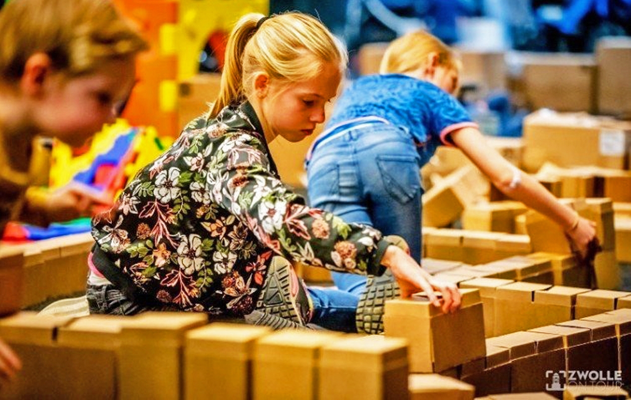 Ga in de herfstvakantie naar het indoor kinderparadijs Doe's Gek in Zwolle