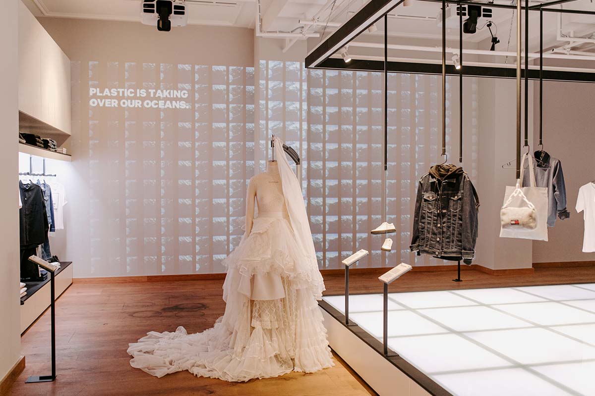 Entreeticket Fashion for Good Museum