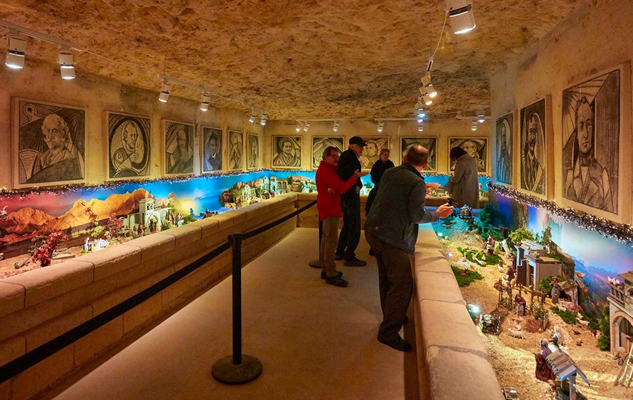 Kerstarrangement in de grotten