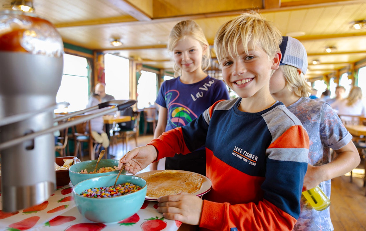 Rondvaart + onbeperkt pannenkoeken Pannenkoekenboot