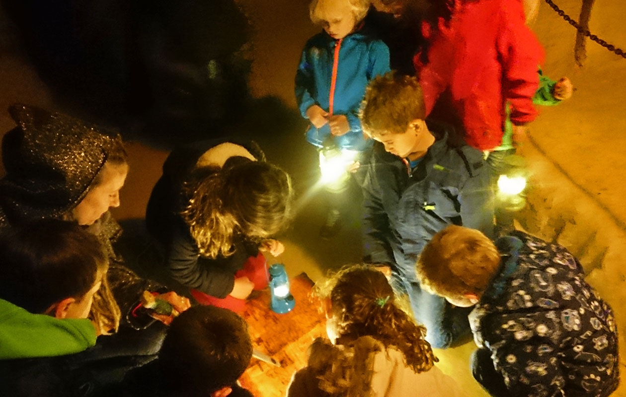 Fantasie en werkelijkheid komen samen in het Sprookjesbos in Valkenburg 