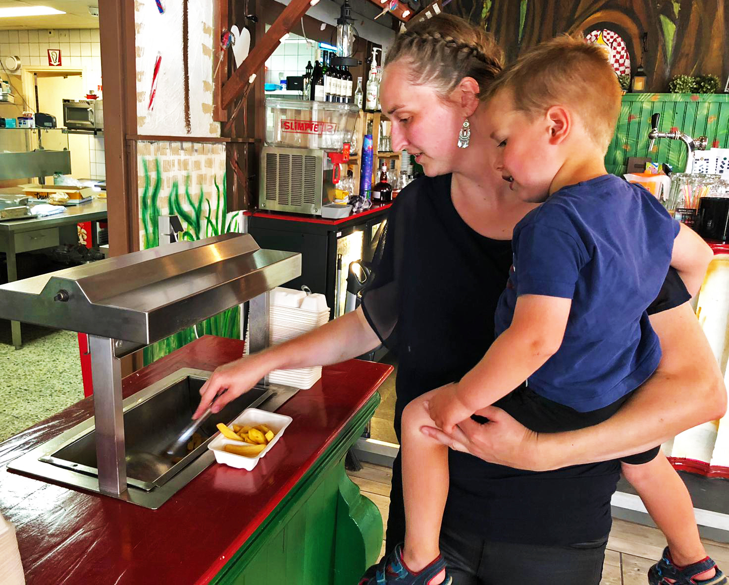 Feest 100 jaar Attractiepark de Waarbeek op 1 juni 2024