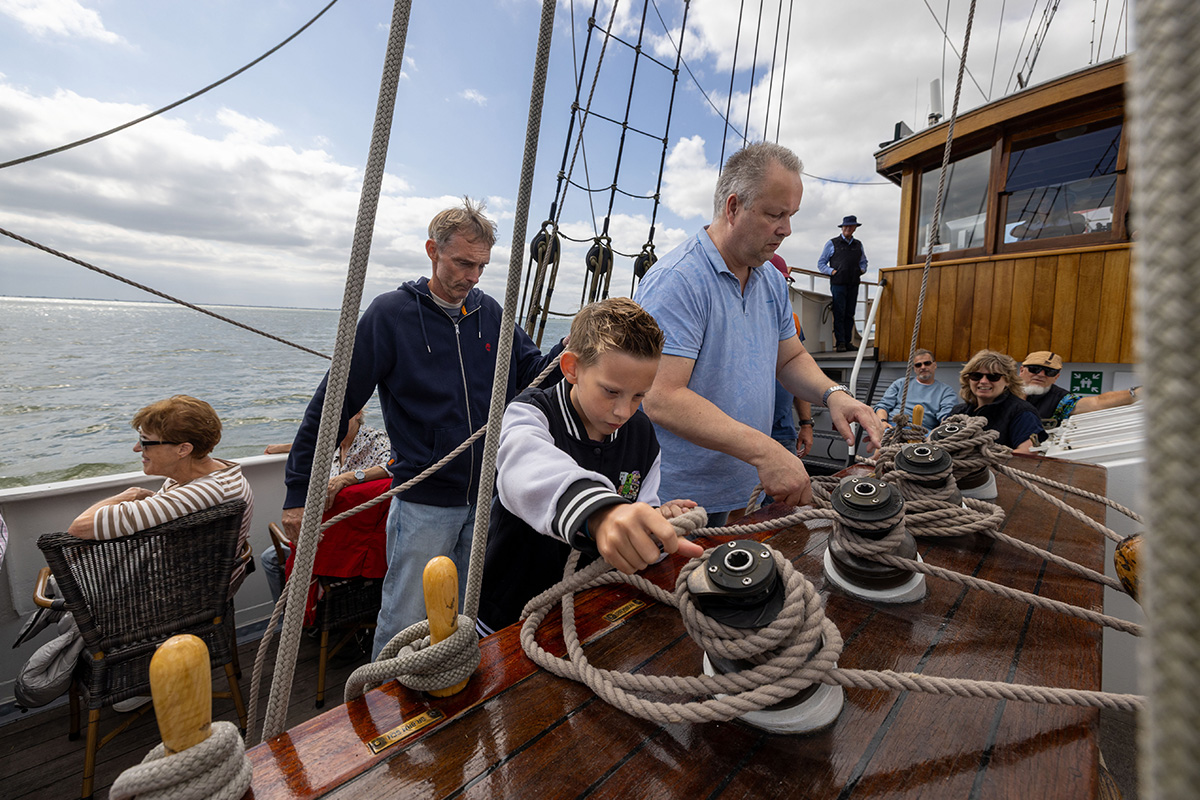 Zeiltocht op De Stedemaeght, inclusief koffie/thee + lunch + snacks