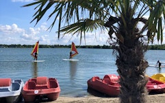 Toms Beach & Surf