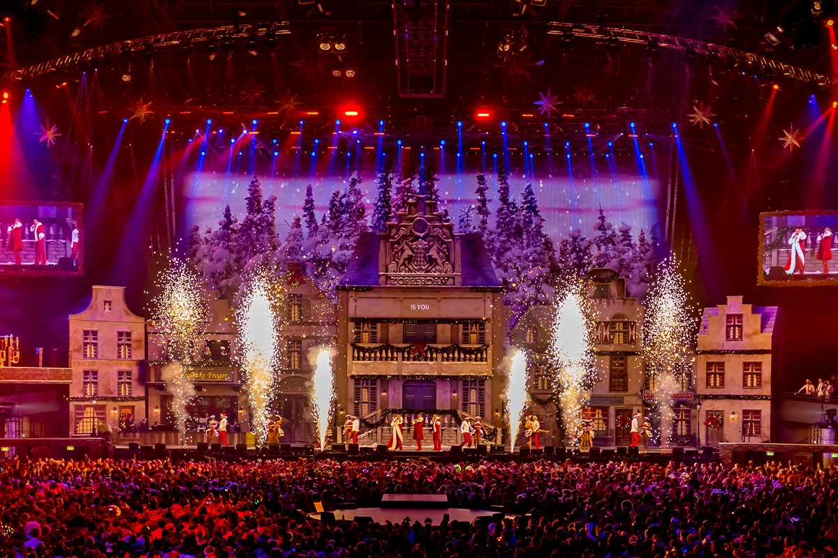 Staanplaats of 2e ring ticket Toppers 'Christmas Party of the Year 2025'