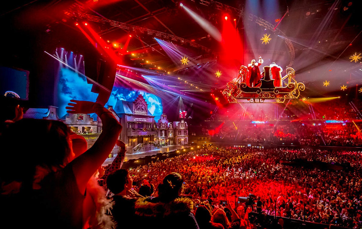 Staanplaats of 2e ring ticket Toppers 'Christmas Party of the Year 2025'