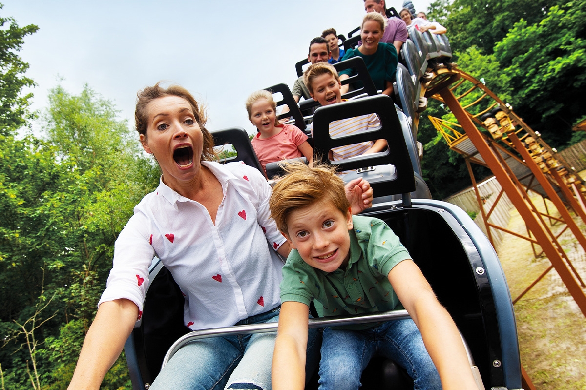 Verblijf in een 4- of 8-persoons bungalow in Walibi Village