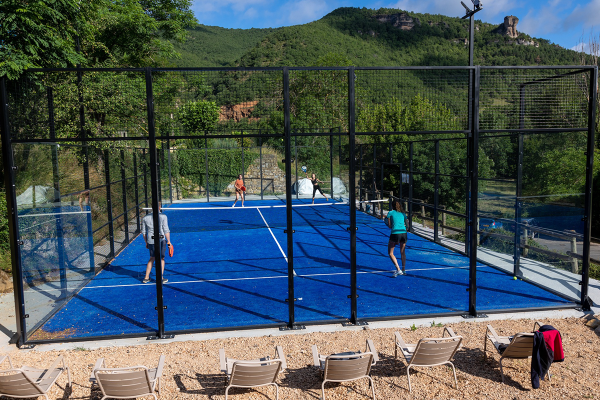 Verblijf op 5‑sterren camping RCN Val de Cantobre in Frankrijk