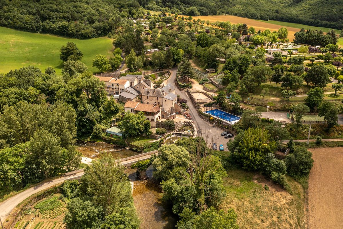 Verblijf op 5‑sterren camping RCN Val de Cantobre in Frankrijk