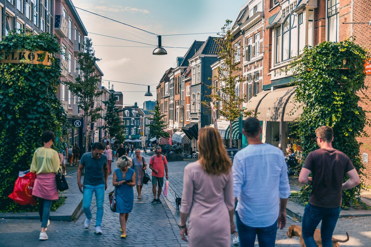 3 of 4 nachten verblijven bij EuroParcs de Kraaijenbergse Plassen (12 p)