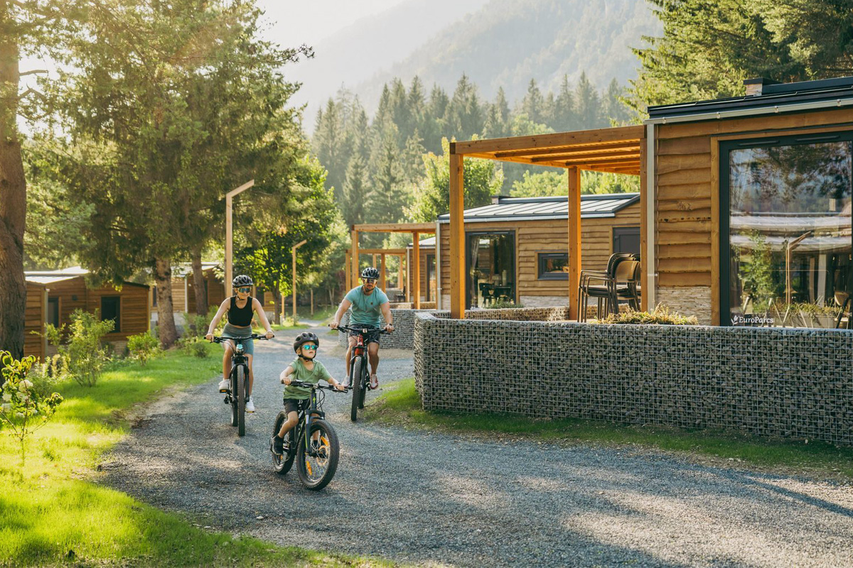 3 of 4 nachten verblijven bij EuroParcs Pressegger See (2 personen)
