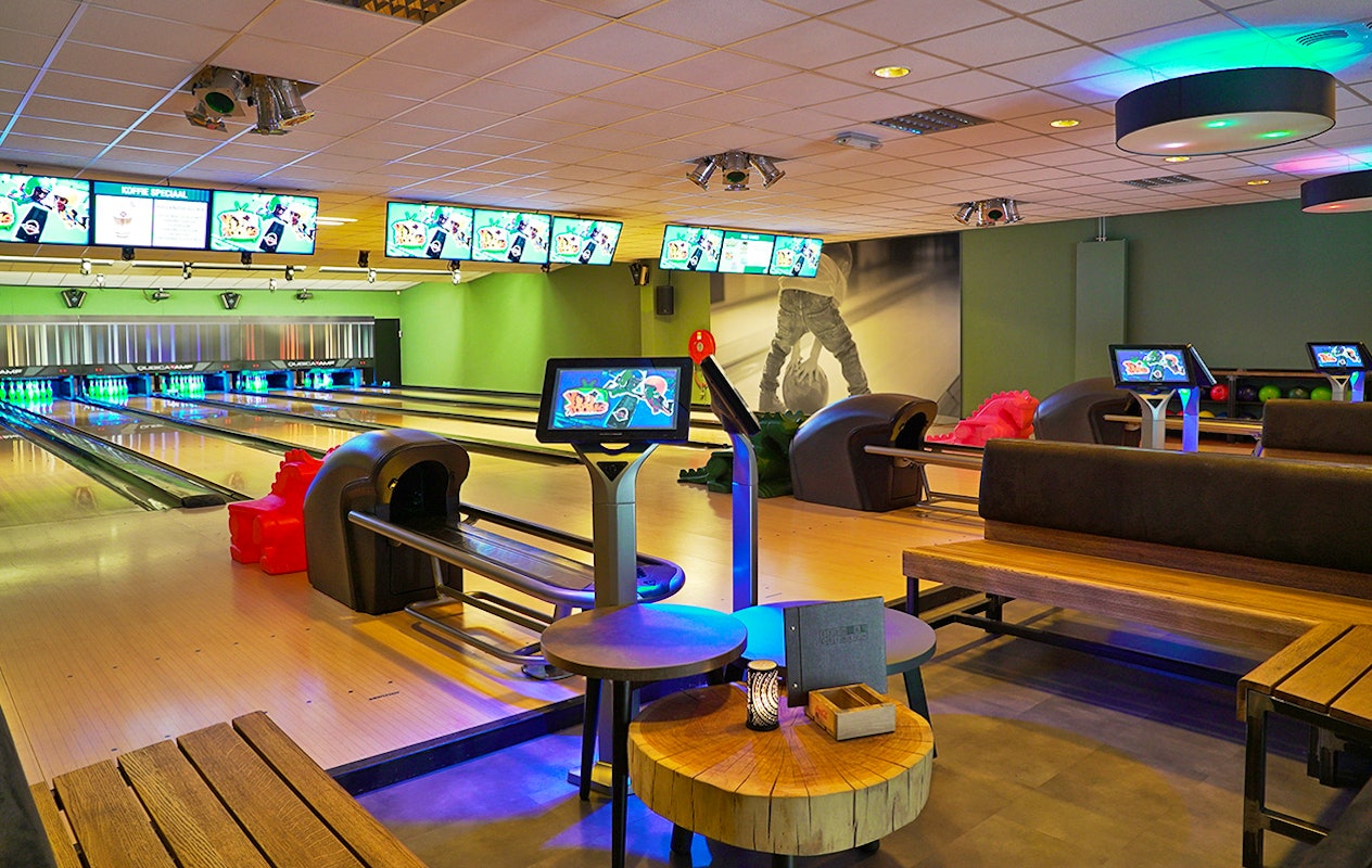 Versla jouw vrienden met bowlen bij Vier Hoog Zevenbergen!